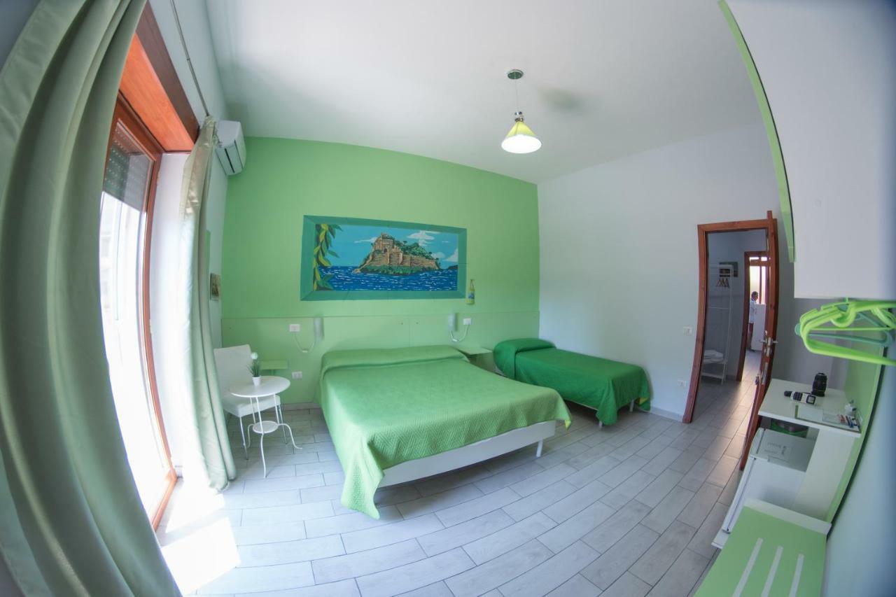 B&B Le isole Neapel Exterior foto